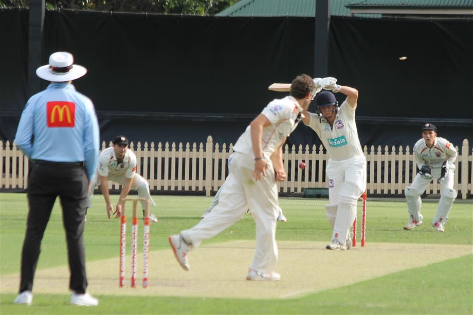 IMG_6668 Easts. Lilbourne bowled bail in air